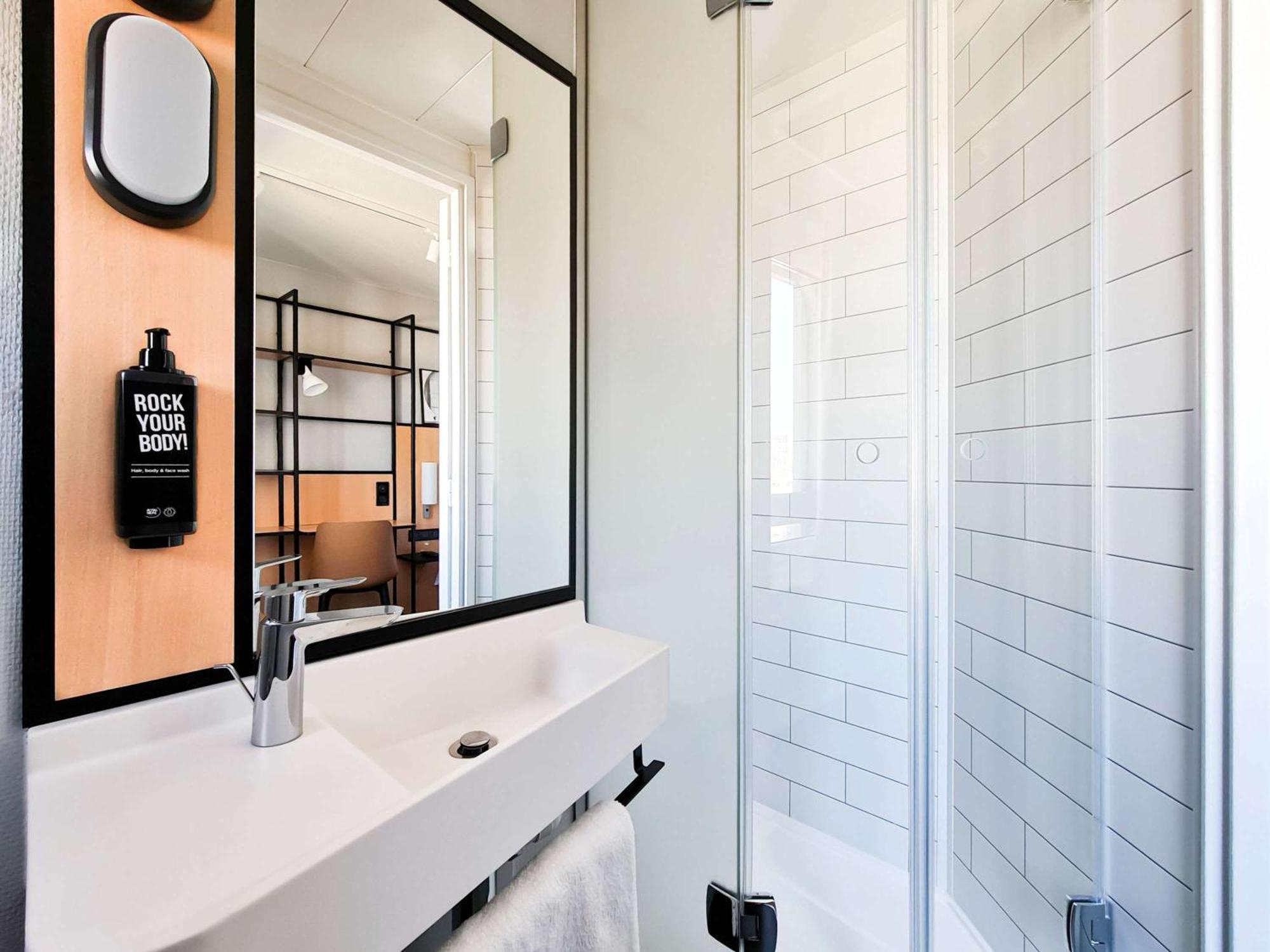 Ibis Paris Bastille Opera Eksteriør bilde